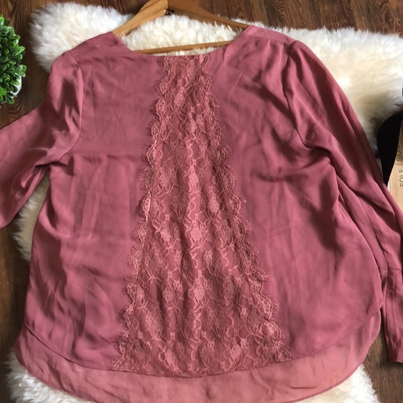 LAUREN CONRAD Bell sleeve lace back top size L - Picture 10 of 13